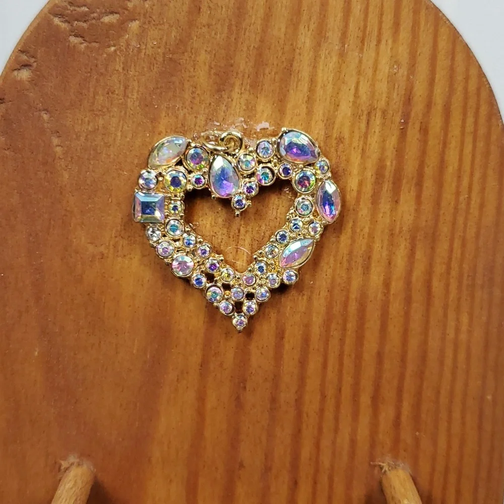 Iridescent Rhinestone Metal Heart Wood Key/Stationary Holder